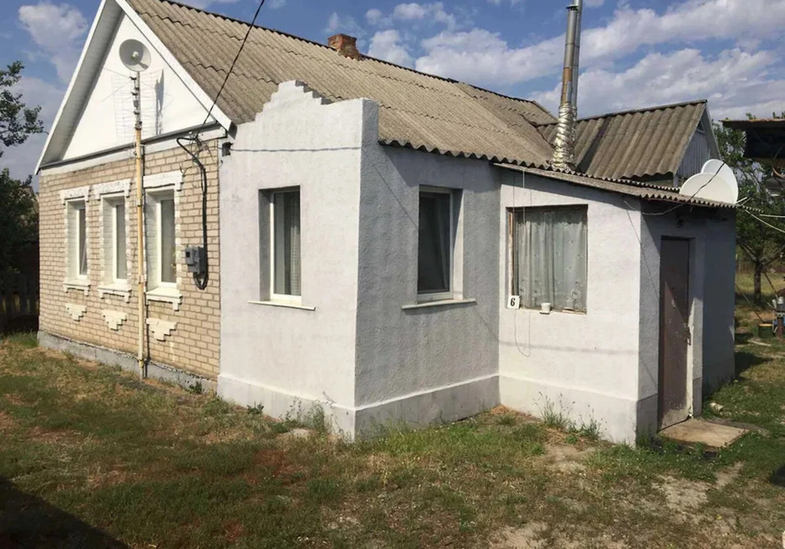 Будинок, Ізюм: ділянка 10 соток, цегляні стіни - фото 1