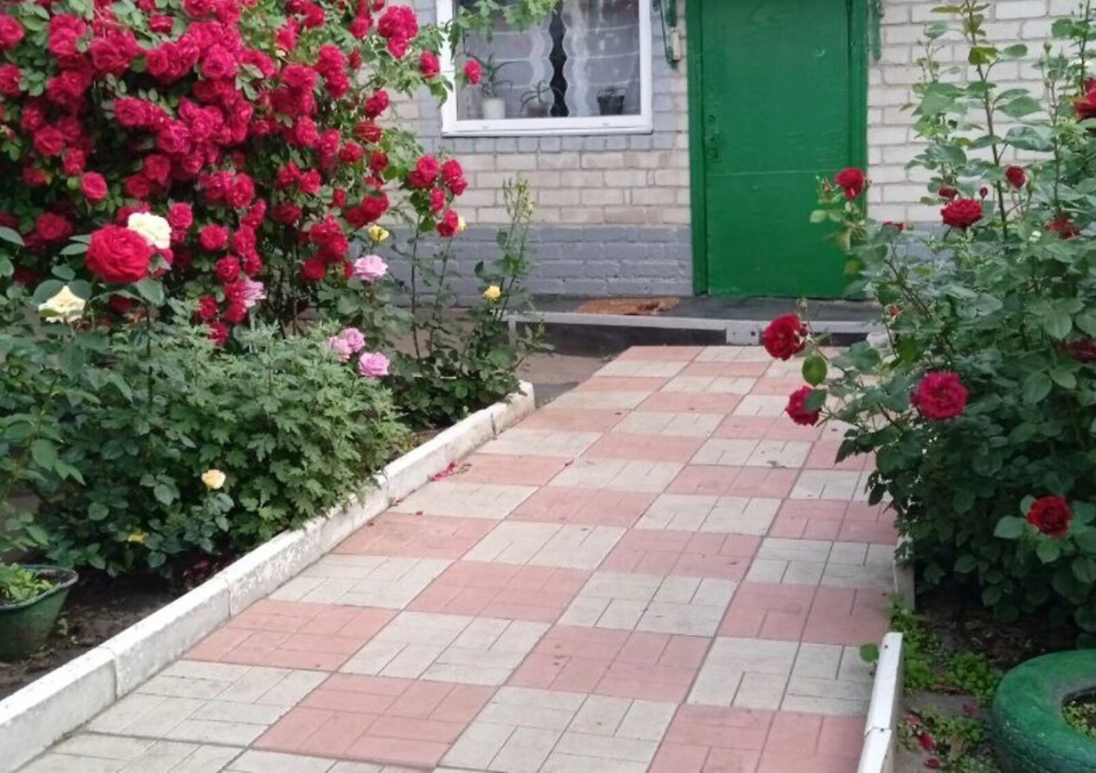 Дом, Богуслав: гараж с подвалом, беседка, 40 соток - фото 2