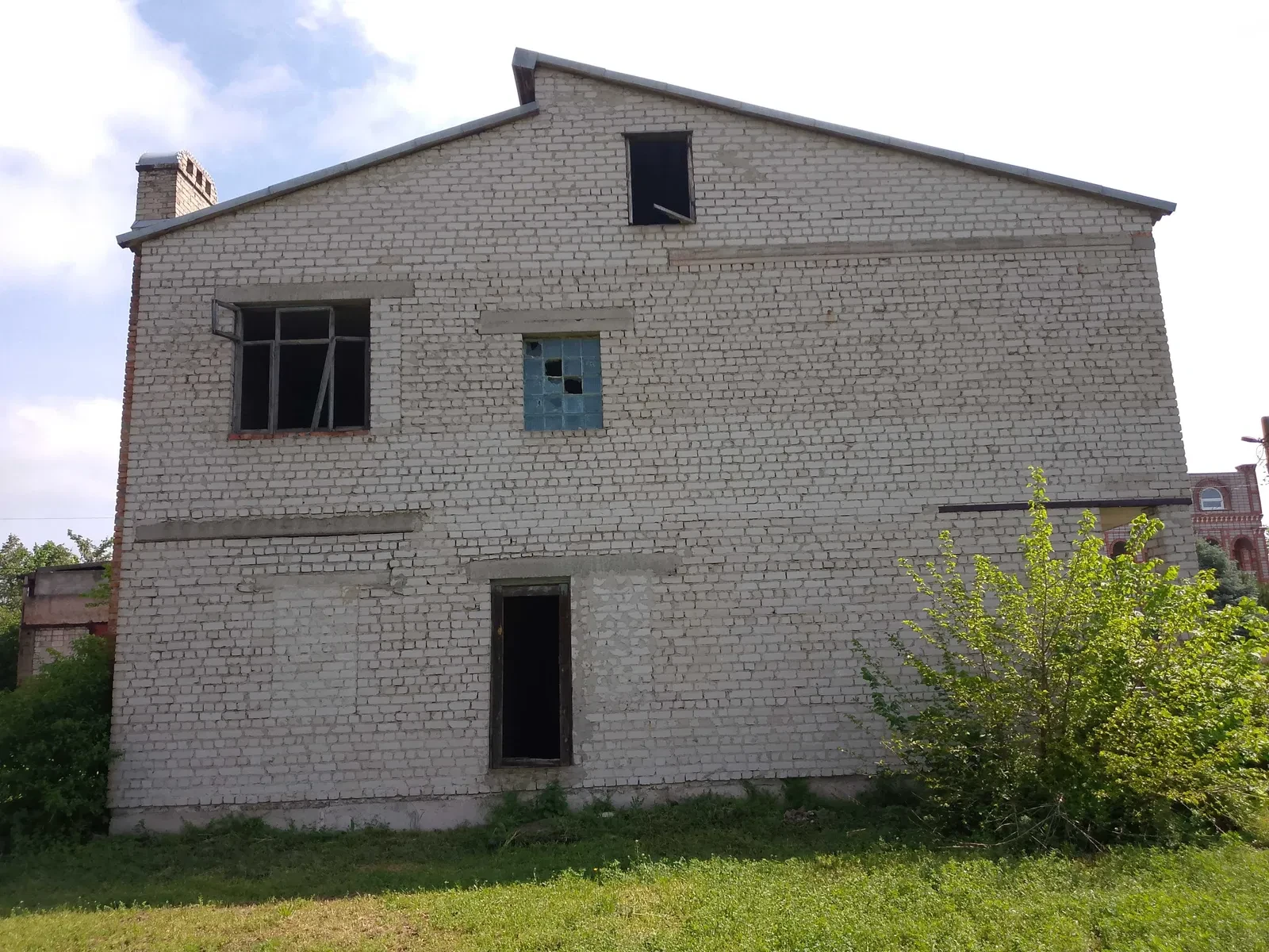 Будинок, Новопілля: склад 1200 м², 2 поверхи, 29 соток - фото 3