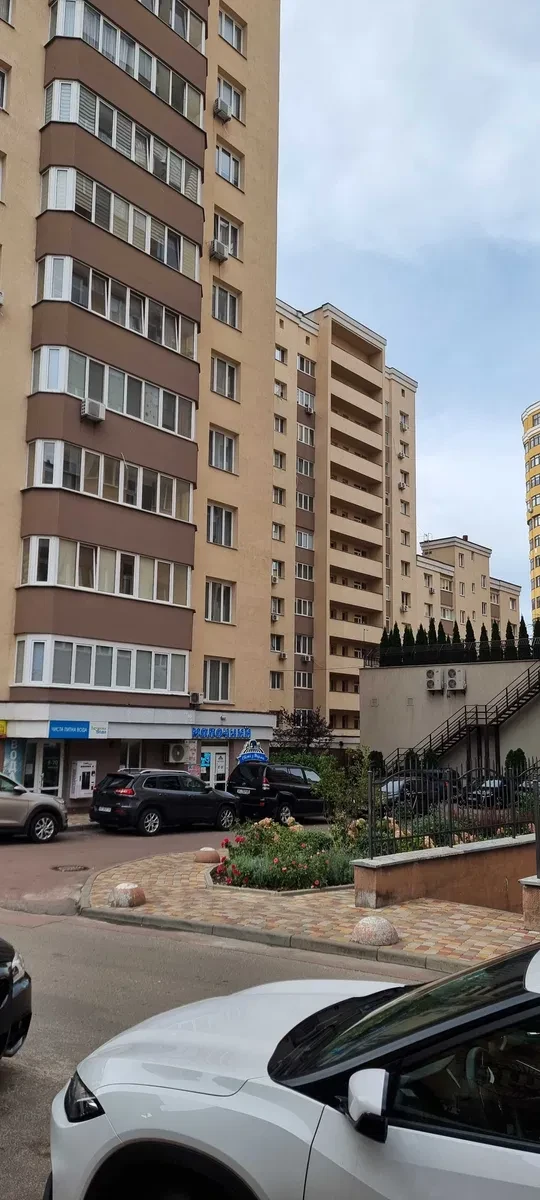 2-кімнатна квартира у ЖК Квартал Авіа: генератор, Wi-Fi без світла - фото 1