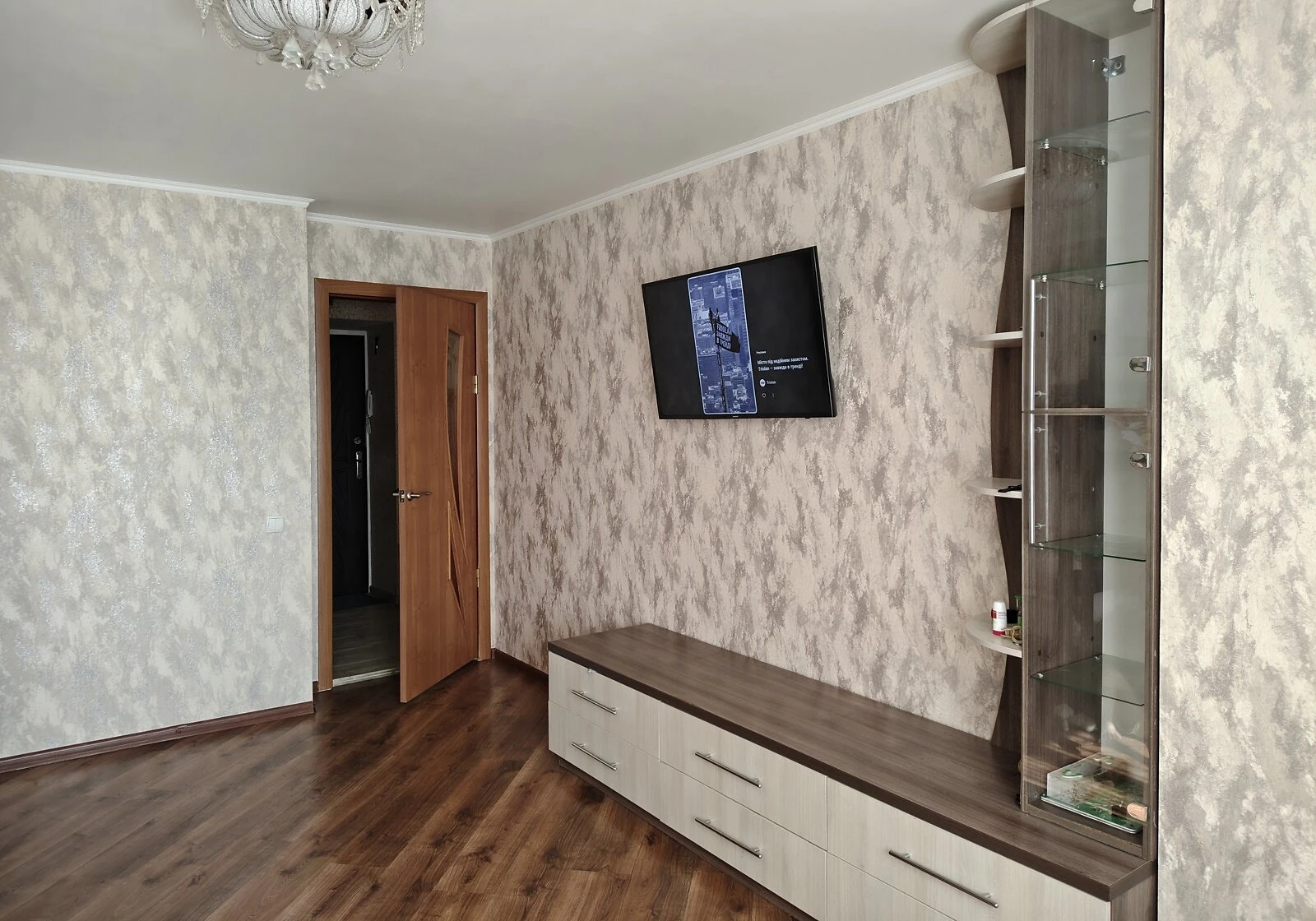 1-кімнатна квартира, Лівий Поділ: євроремонт, укриття в будинку - фото 1