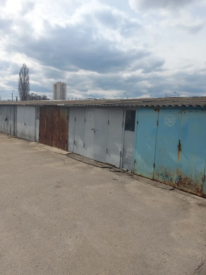 Гараж, Немишлянський: зарядка електромобілів, охорона - фото 4
