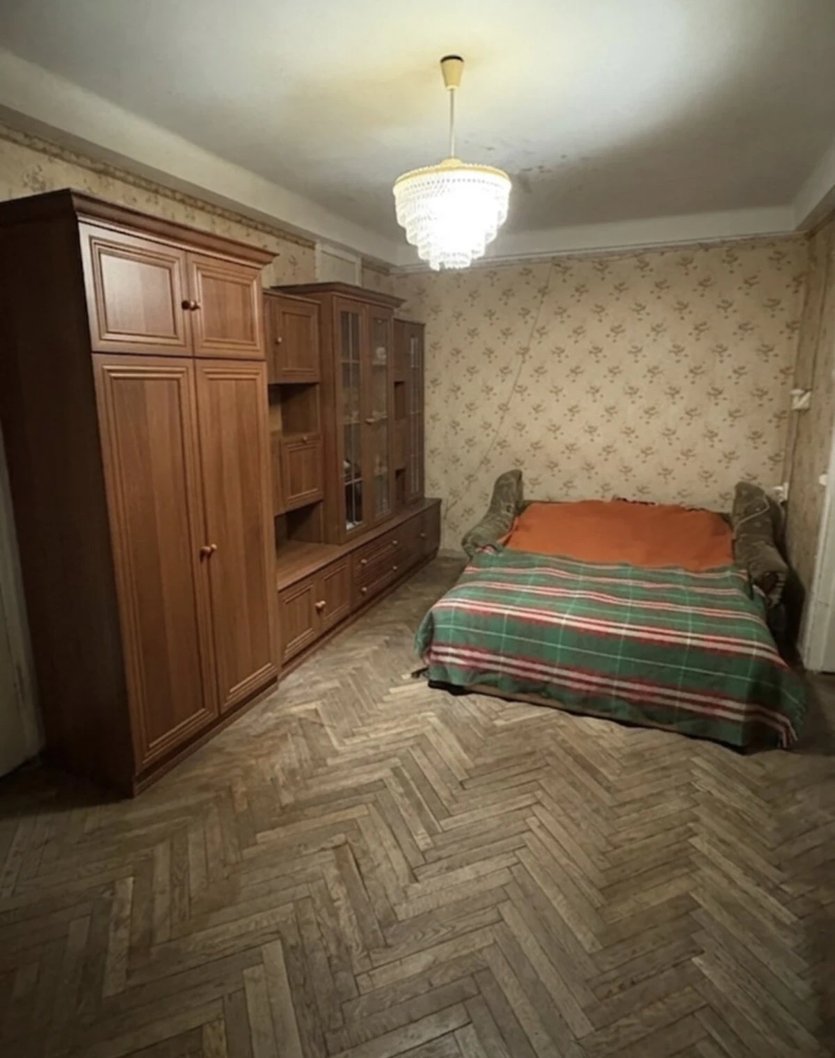 2-кімнатна квартира, Соцмісто: потребує ремонту, метро Лівобережна - фото 1