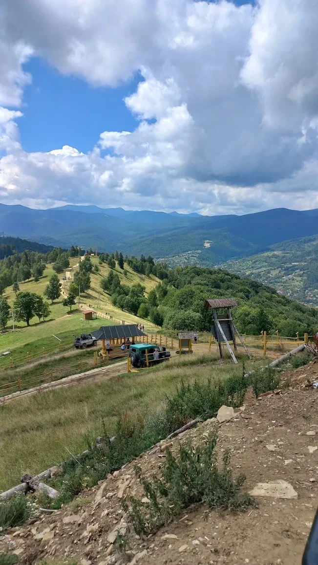 Ділянка 10,50 соток, Яремче: гора Маковиця, світло - фото 1
