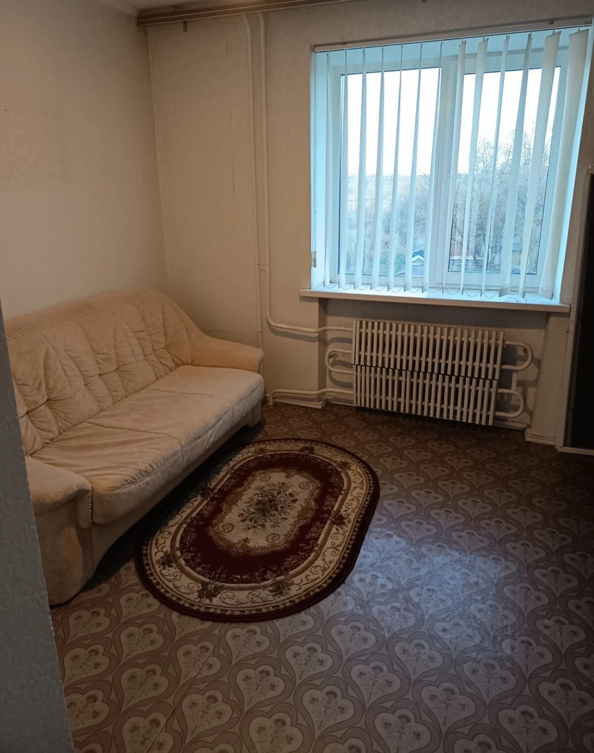 3-кімнатна квартира, Шостка: косметичний ремонт, бойлер, балкон - фото 4