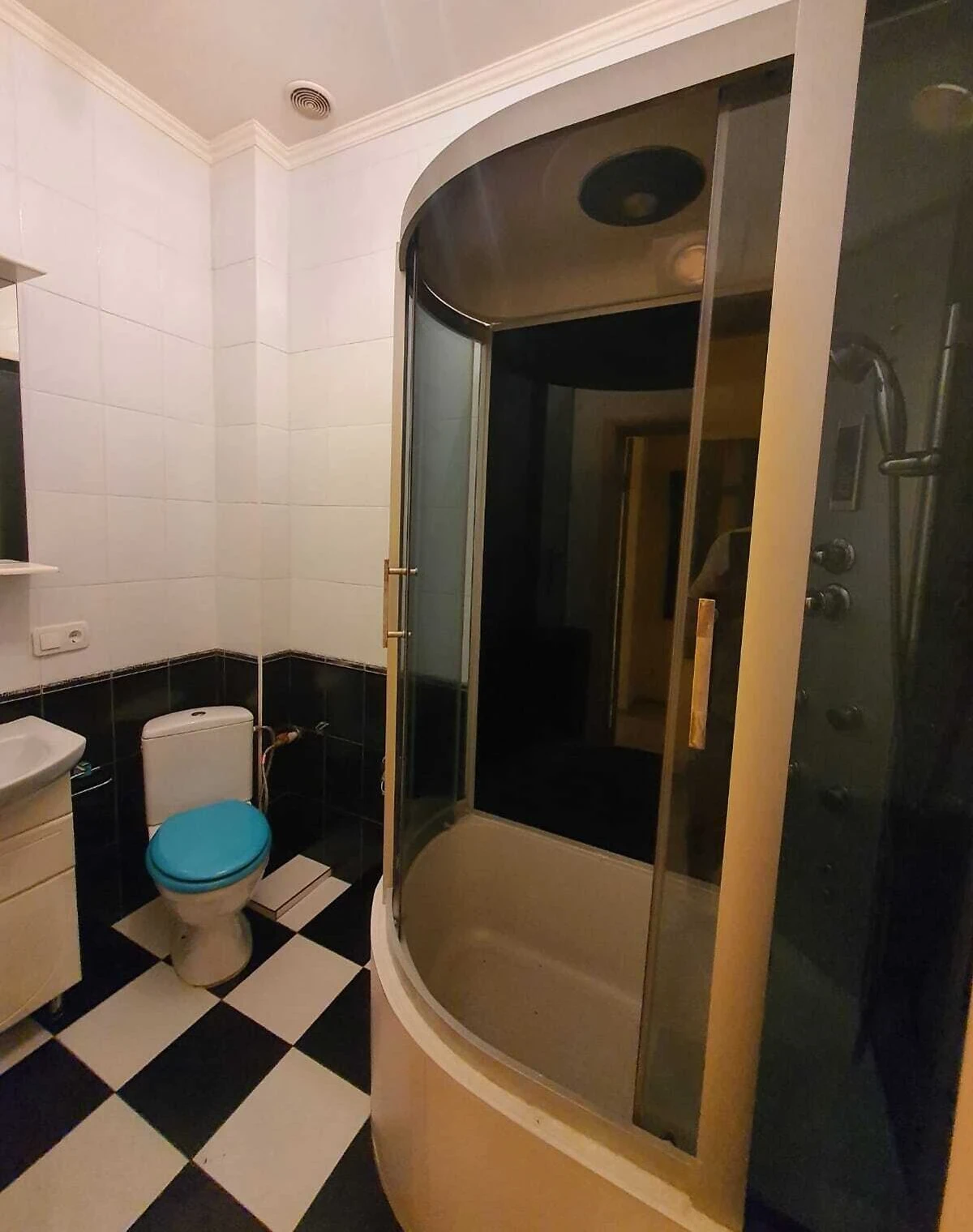 2-кімнатна квартира, Київ: євроремонт, внутрішній двір - фото 5