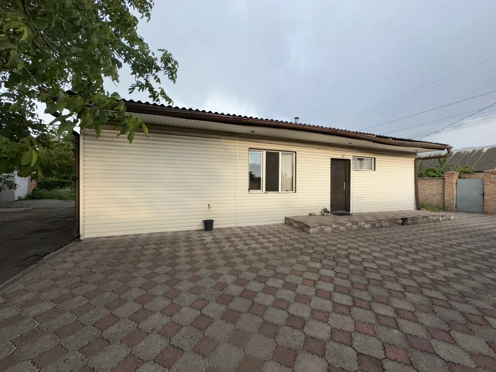 Будинок, Гадяч: кухня-їдальня 30 м², гараж, 8 соток - фото 1