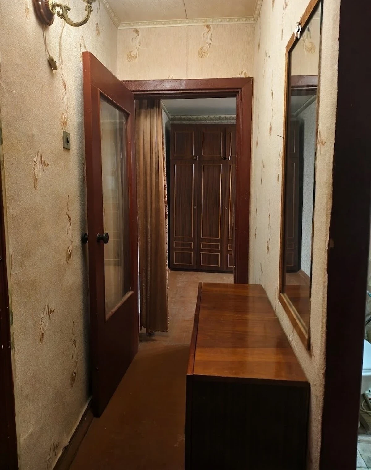 2-кімнатна квартира, Тернівський: косметичний ремонт, цегляні стіни - фото 5