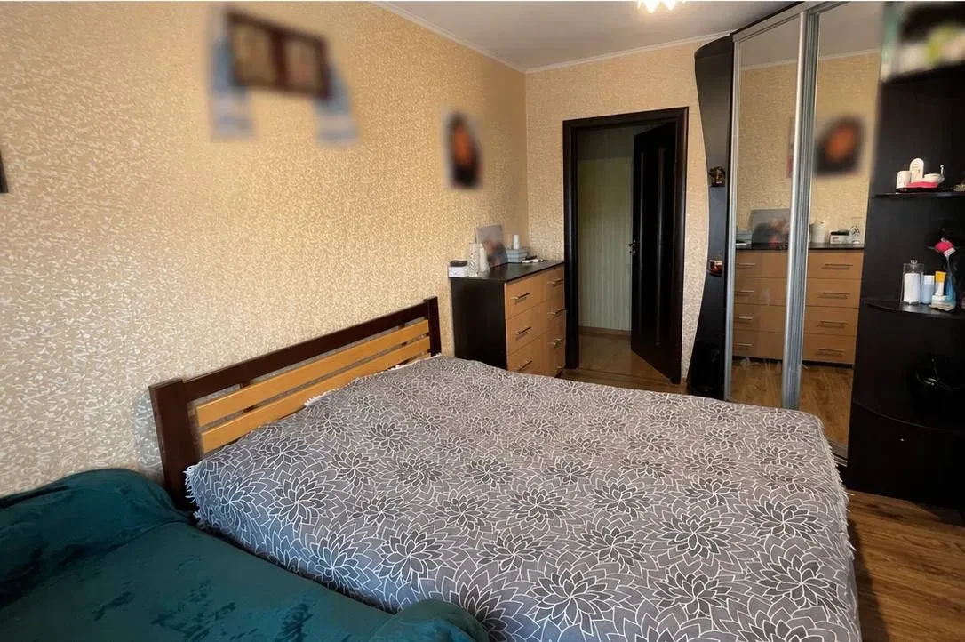 3-кімнатна квартира, Сарни: косметичний ремонт, два підвали - фото 2