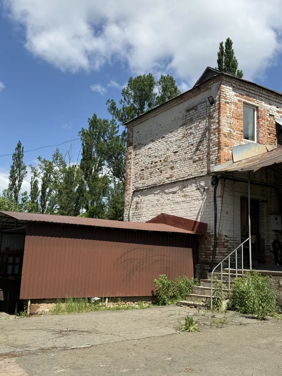 Будинок, Радомишль: матеріально-технічний склад, промислове призначення, торг - фото 2