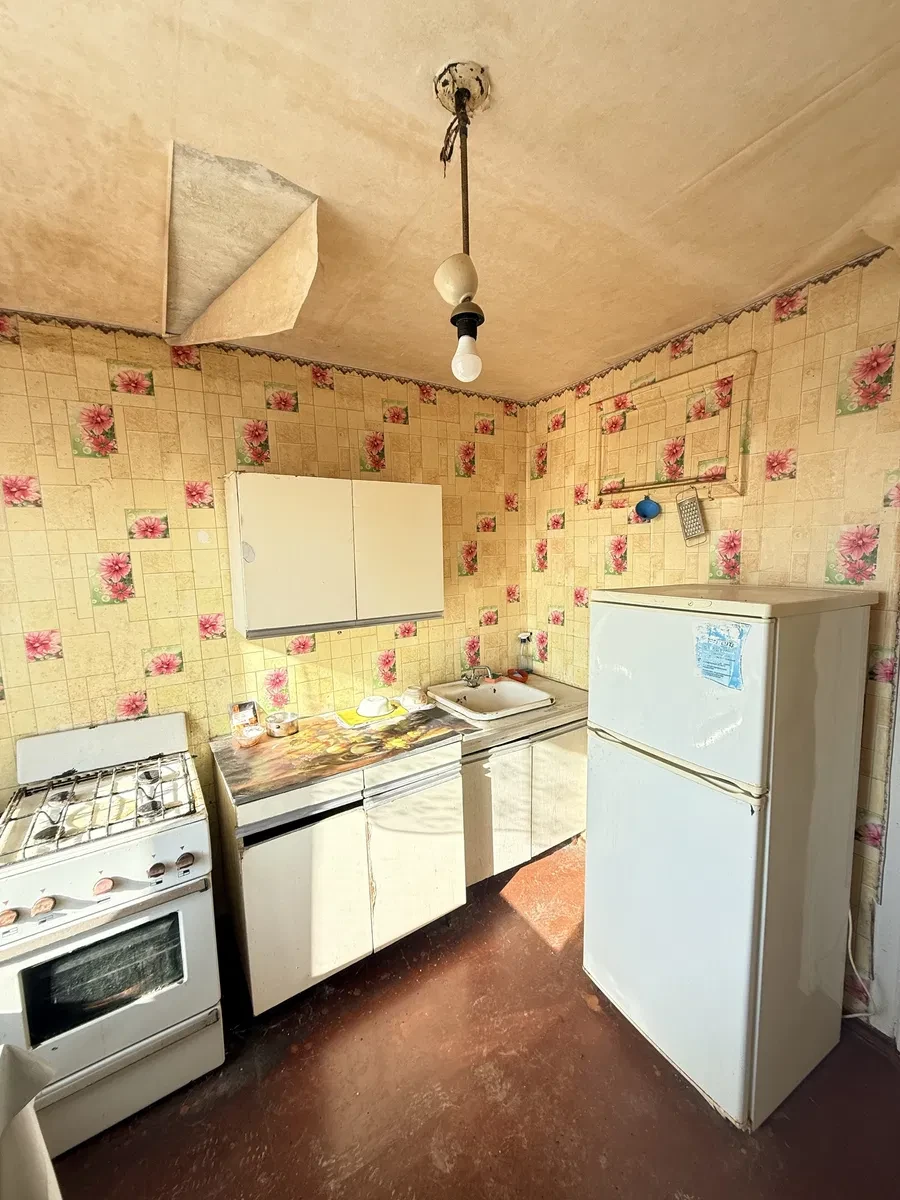 1-кімнатна квартира, Димитрова: без ремонту, цегляний будинок, фото 3
