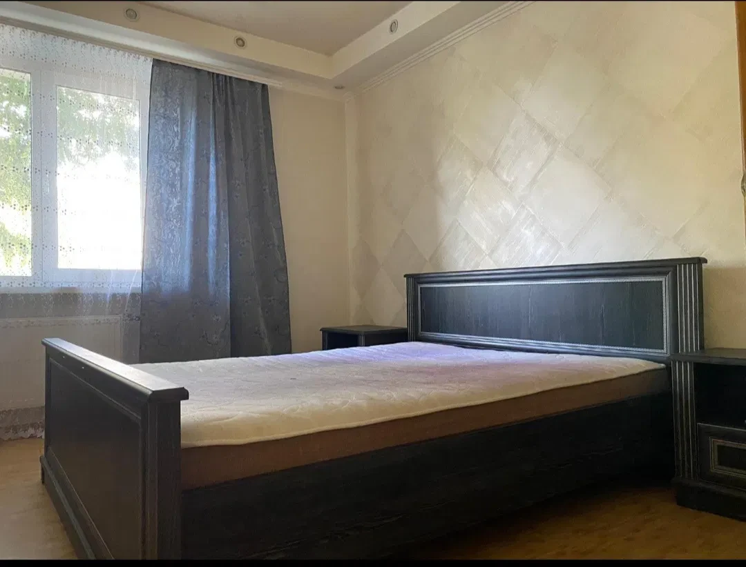 2-кімнатна квартира, Біла Церква: гарний стан, меблі та техніка