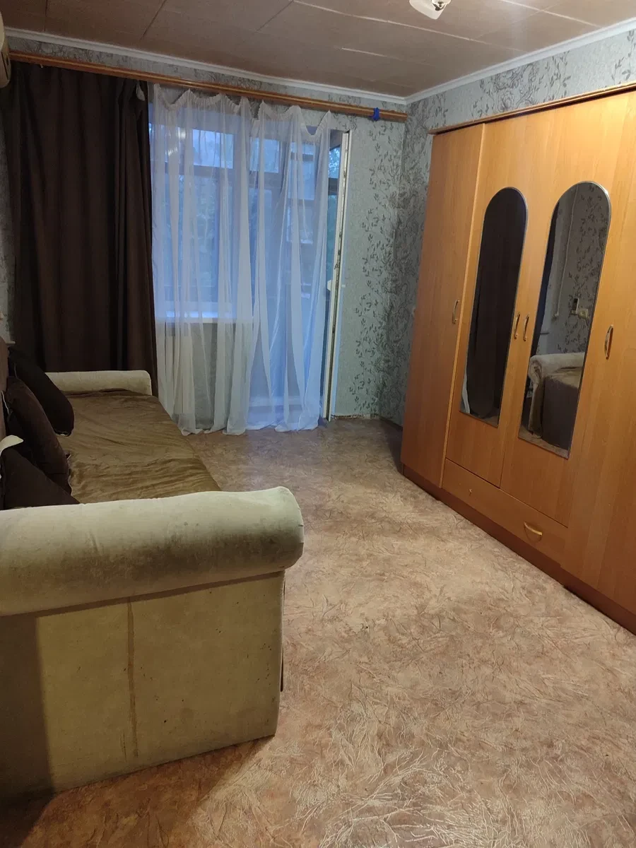 1-кімнатна квартира, Шевченківський: 12 квартал, гаряча вода без світла - фото 1