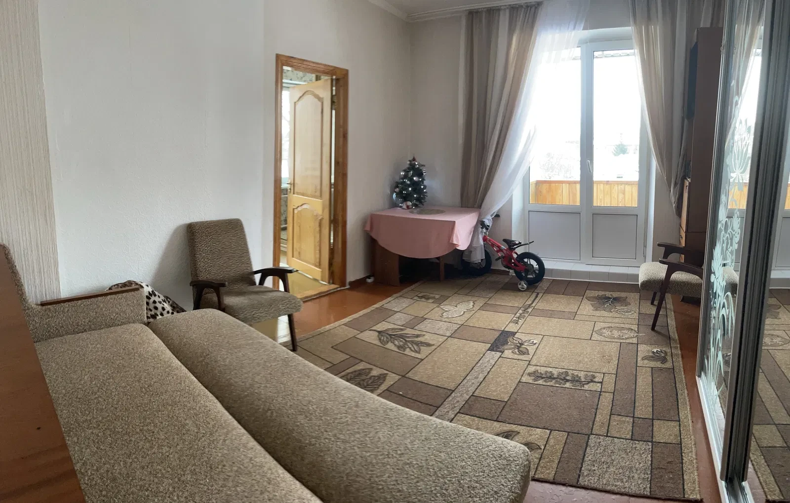 2-комнатная квартира, Гребёнка: евроремонт, обмен на Лубны, фото 3