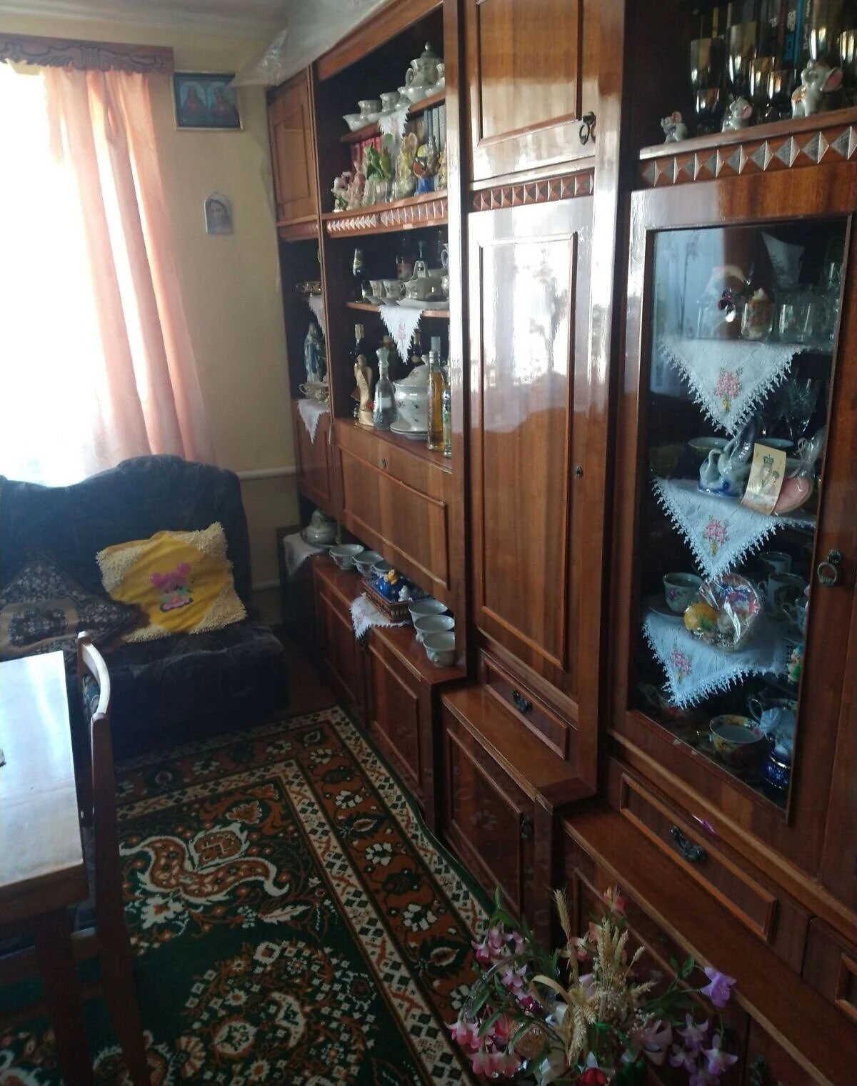 3-кімнатна квартира, Нижні Ворота: гараж із підвалом, свердловина