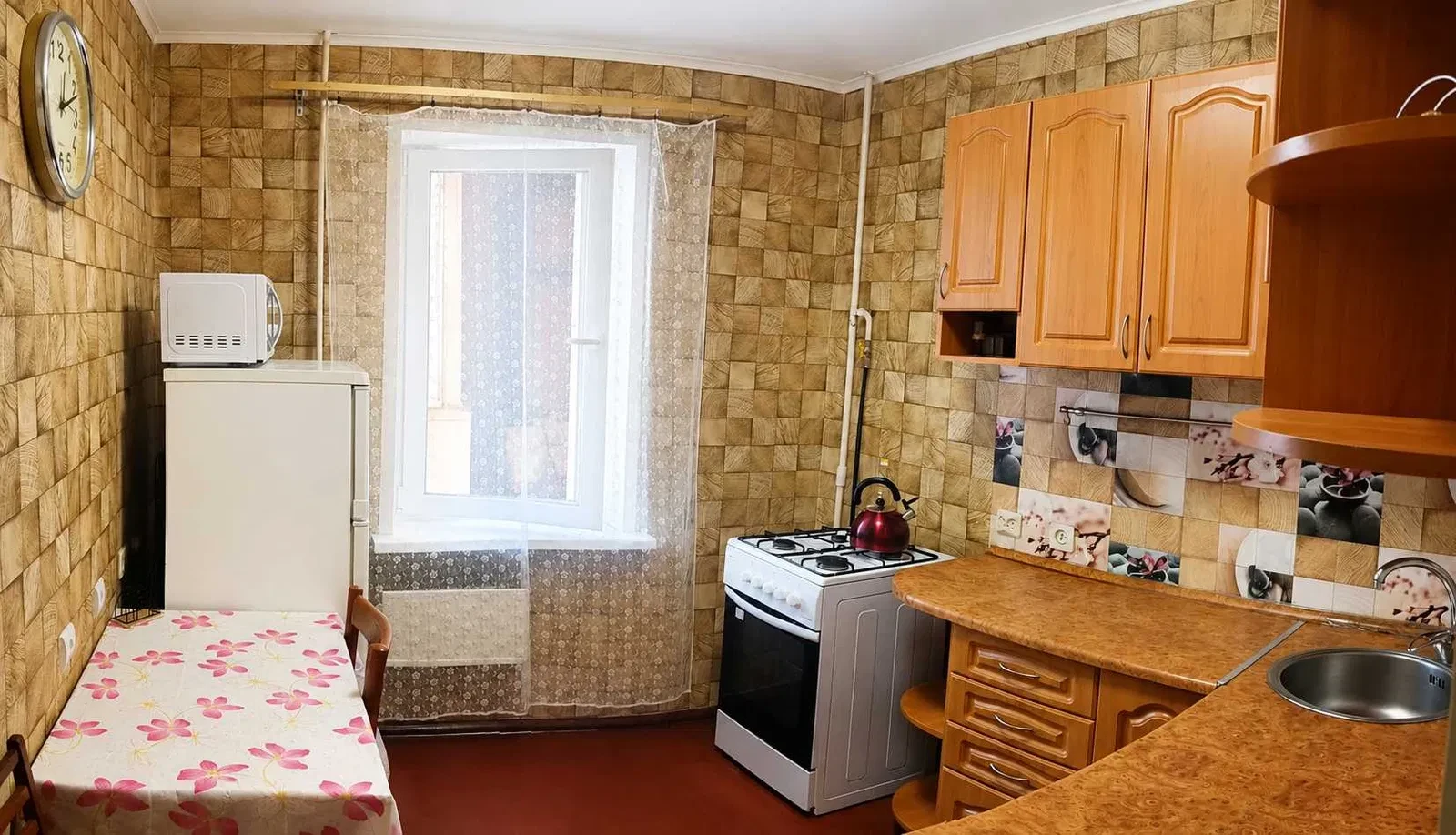 1-кімнатна квартира, Деснянський: великий утеплений балкон, газова плита - фото 1