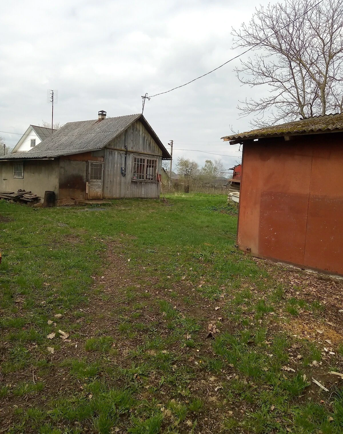 Будинок, Стара Жадова: 16 соток, пічне опалення, поруч зі школою