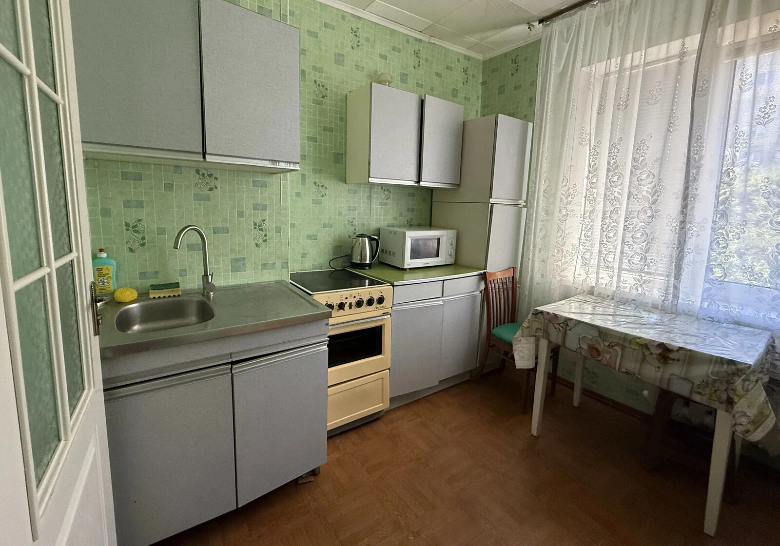 1-кімнатна квартира, Теплодар: домофон, централізоване опалення, фото 2