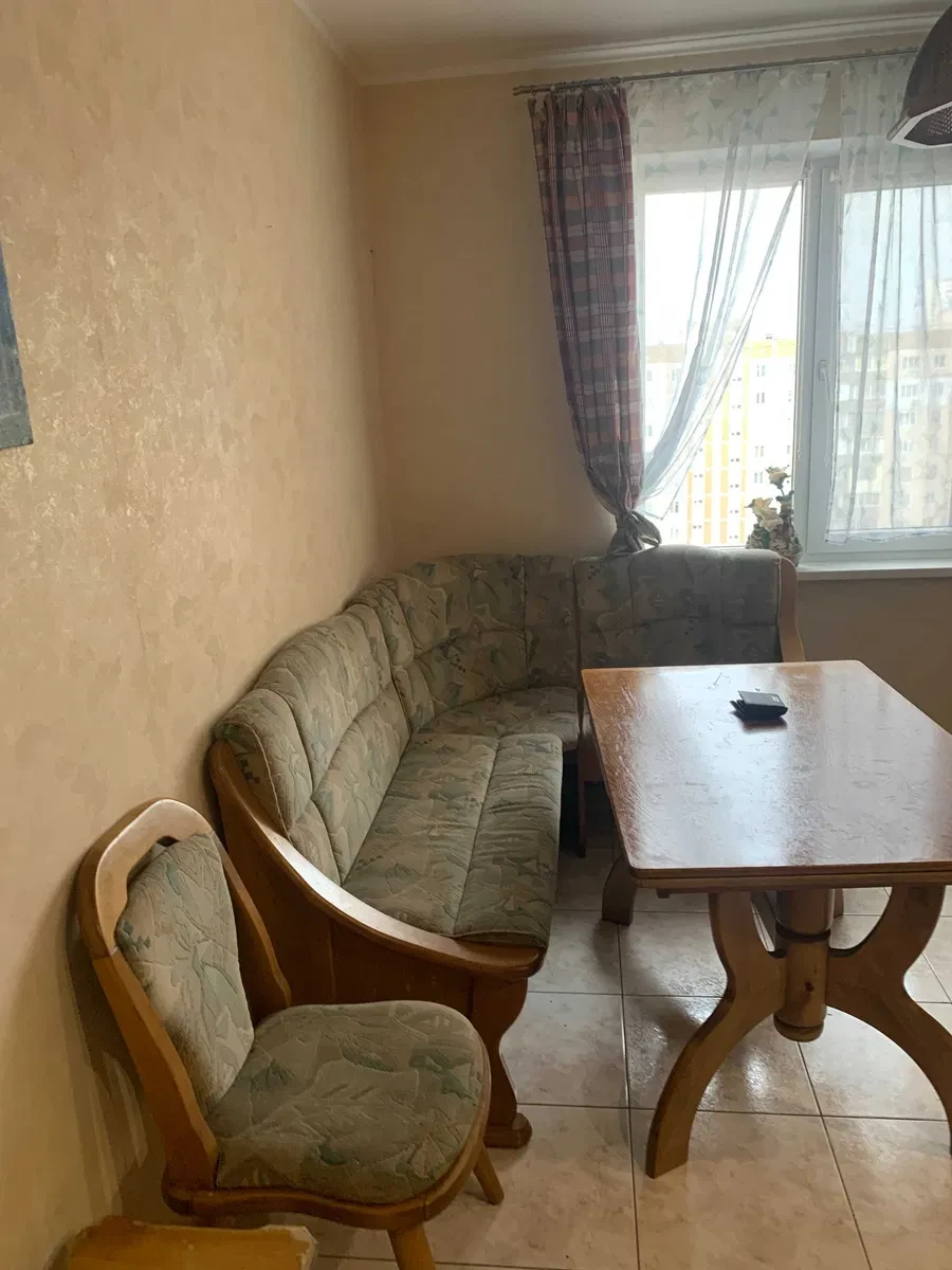 3-кімнатна квартира, Солом'янський: ліфти на резервному живленні - фото 2