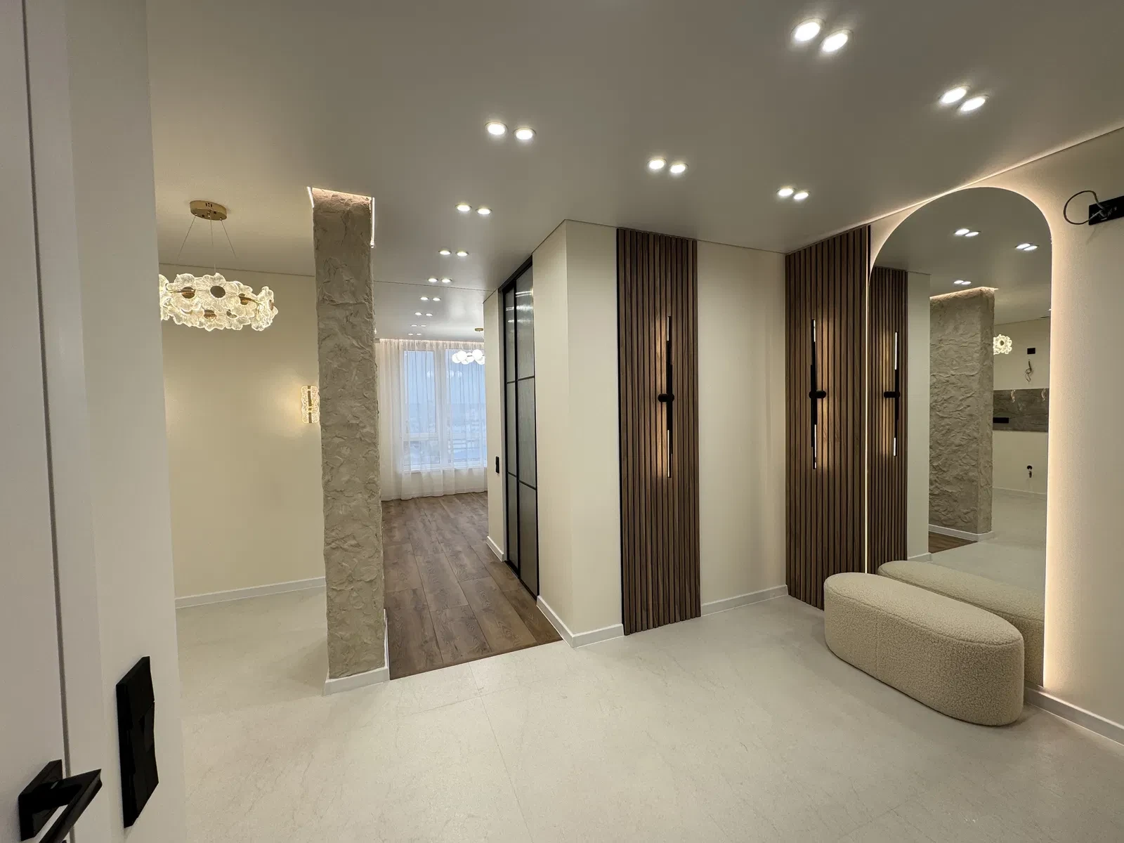 2-кімнатна квартира у ЖК U One: авторський проєкт, генератор - фото 1