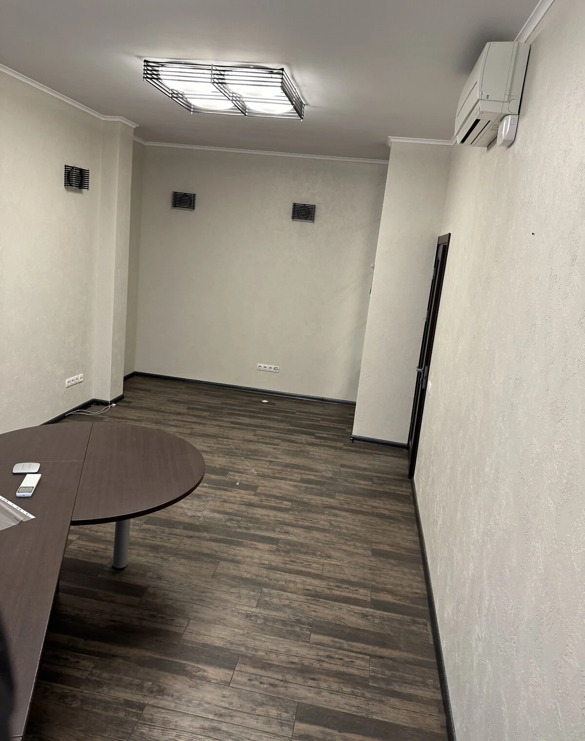 Офіс, Святошинський: бізнес-центр класу В, метро Академмістечко - фото 3