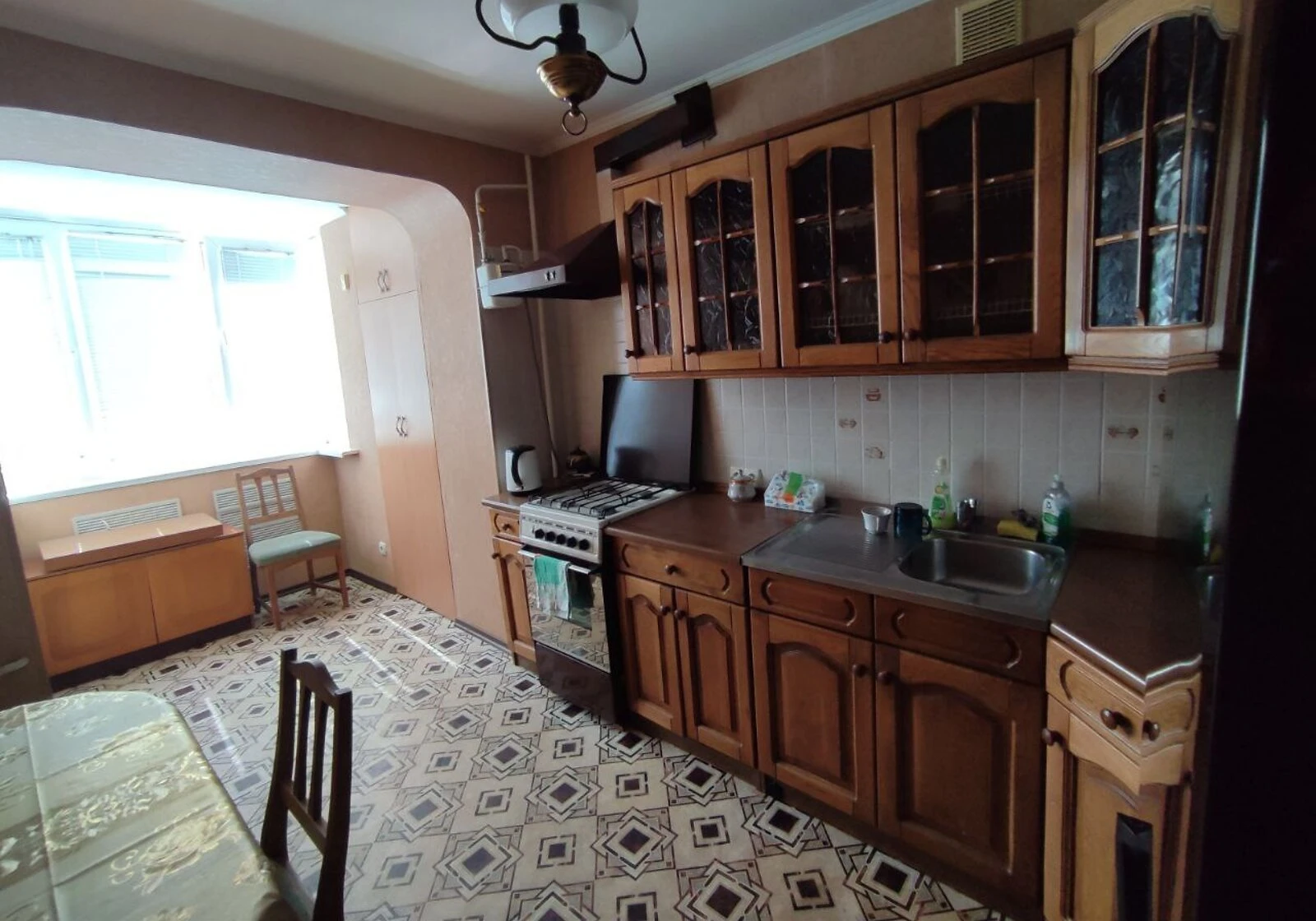 2-кімнатна квартира, Дарницький: євроремонт, тепло без світла - фото 2