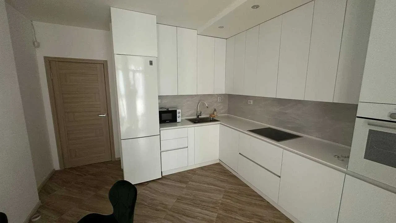 2-комнатная квартира в ЖК Малахіт: авторский ремонт, вид на фонтан, фото 5