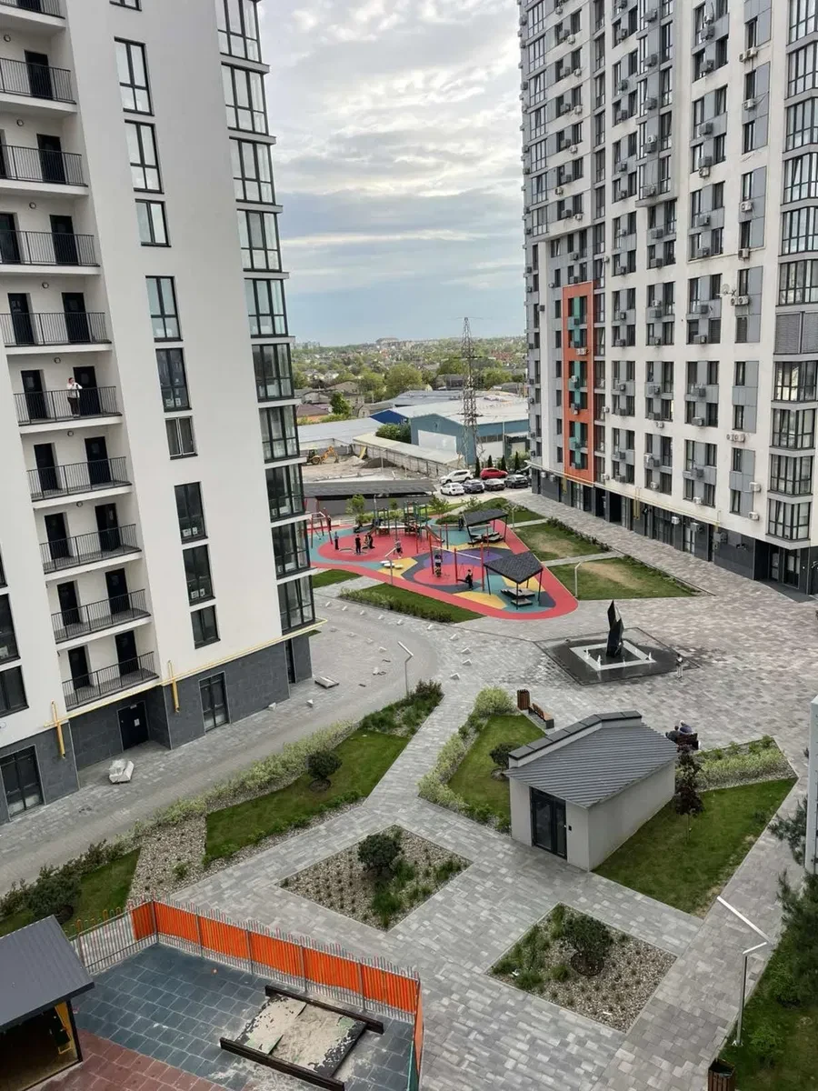 1-кімнатна квартира у ЖК Crystal Avenue: арт-деко, вода без світла