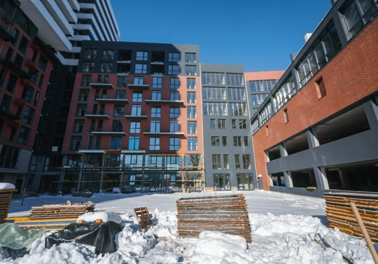 1-кімнатна квартира, Сихів: резервне живлення, панорамні вікна, фото 4