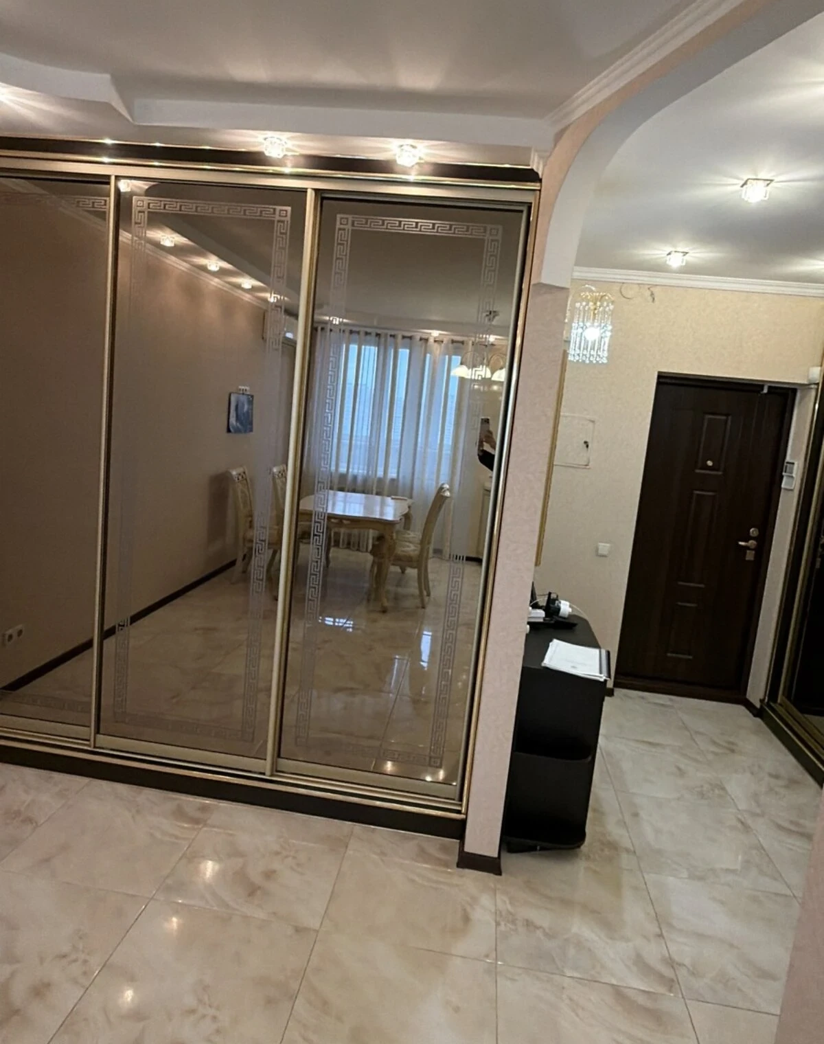 2-кімнатна квартира, Мостицький масив: євроремонт, ліфт працює без світла - фото 1