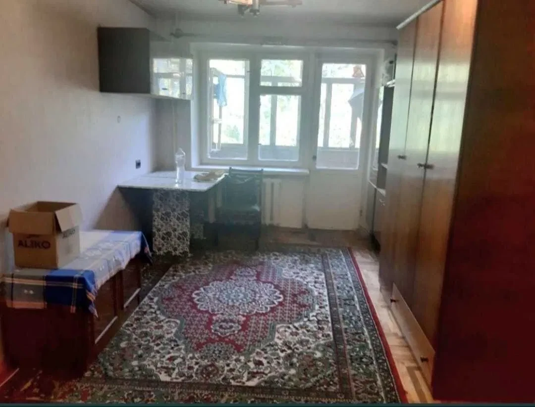 1-комнатная квартира, Коммунарский: не угловая, кирпичный дом, фото 5