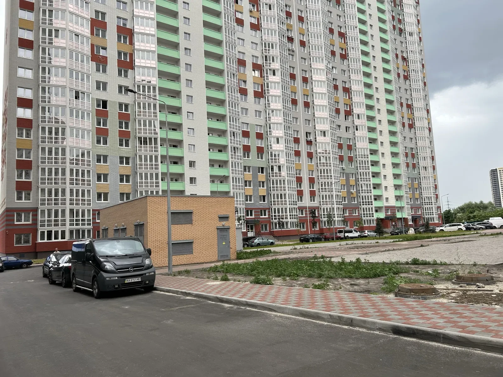 3-кімнатна квартира у ЖК Патріотика: торг, панорамні вікна - фото 1