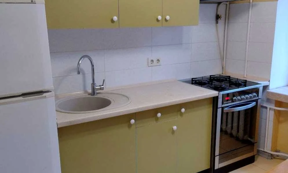 2-кімнатна квартира, Печерський: можна з дітьми, вільна з 22 жовтня - фото 1