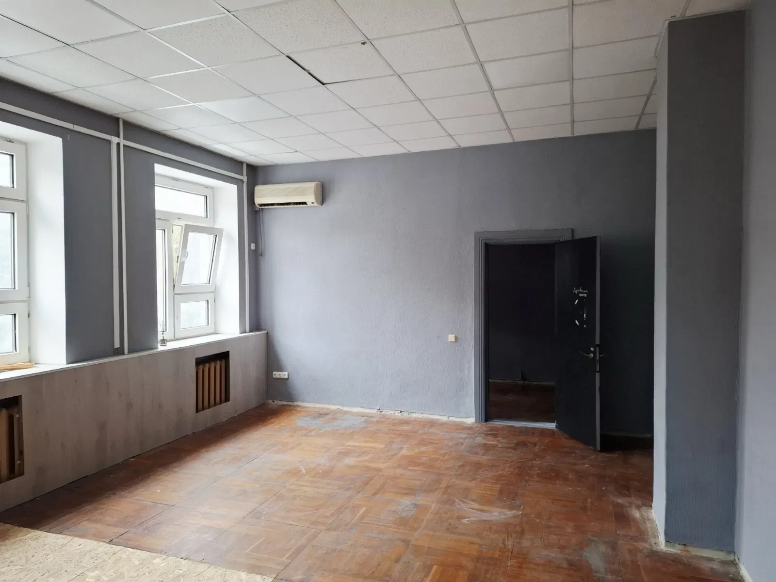 Кабинеты, Полтава: свет без перебоев, остановка Демитекс рядом, фото 5
