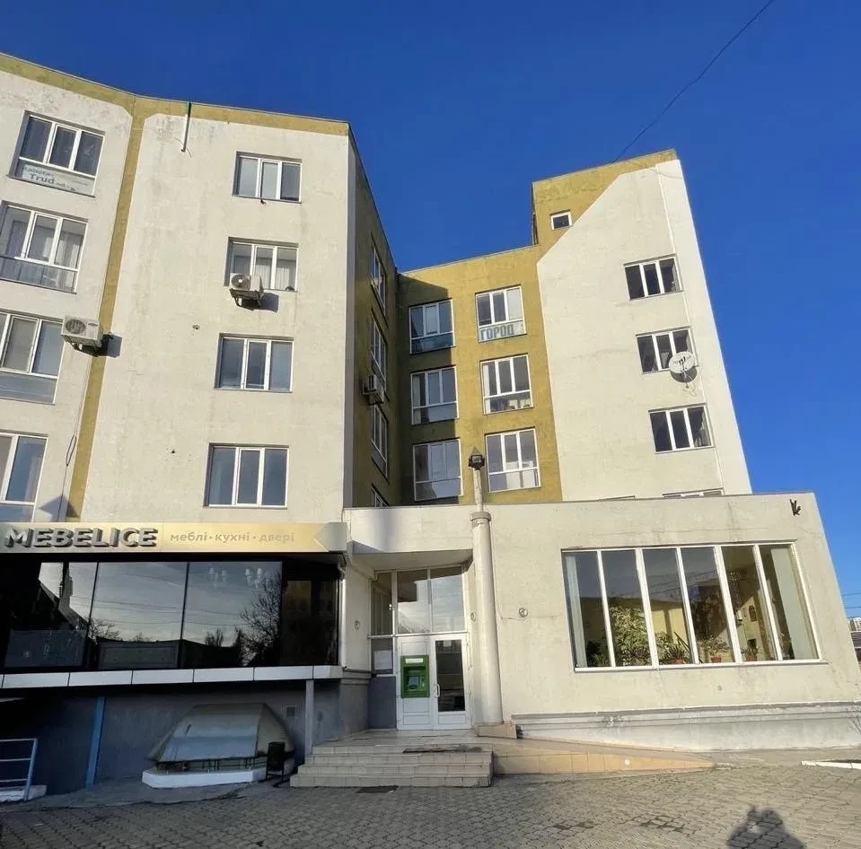 Офіс, Київський: 2 суміжні кабінети, бізнес-центр, категорія B - фото 1
