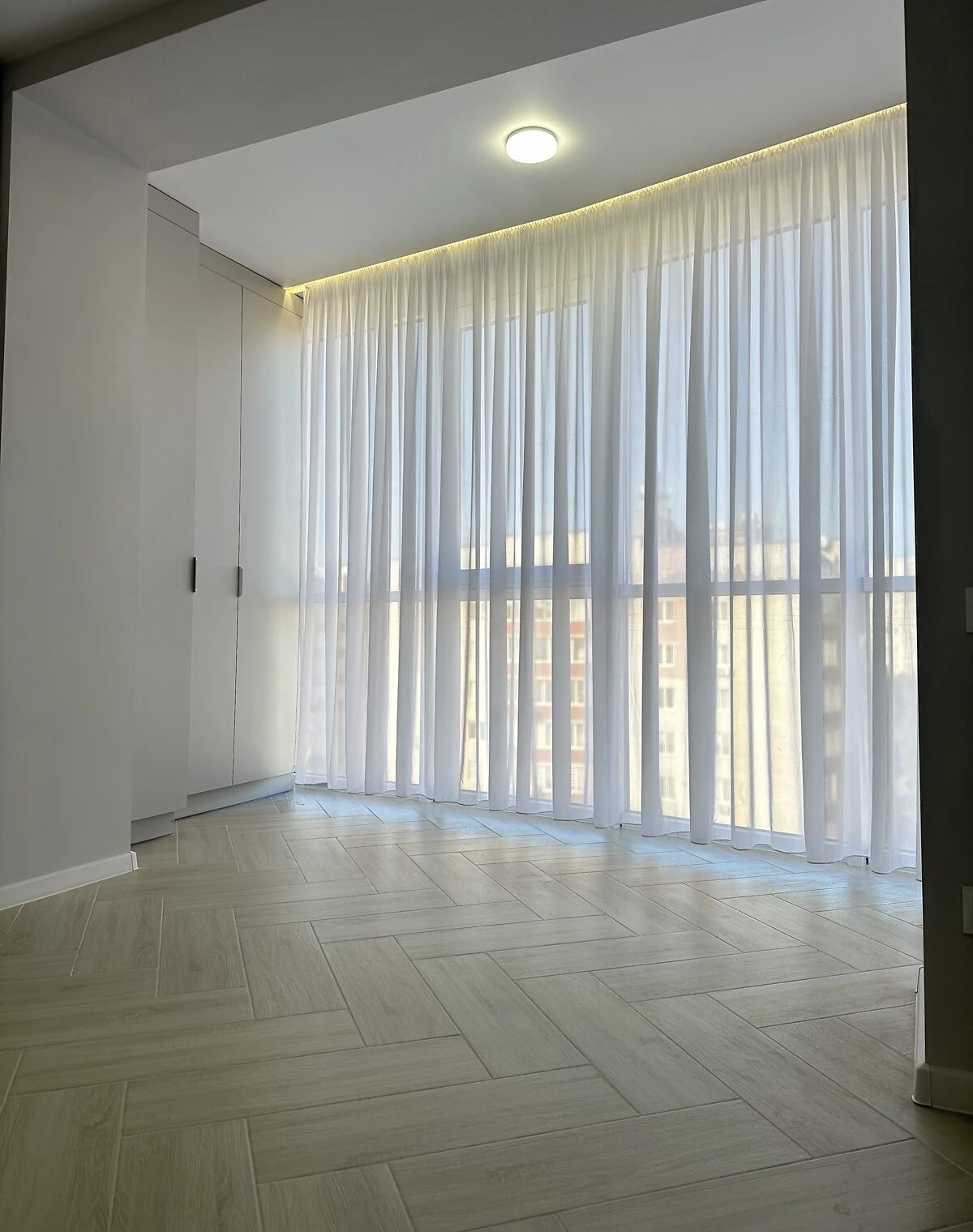 3-комнатная квартира, Выставка: кухня-студия, евроремонт - фото 1