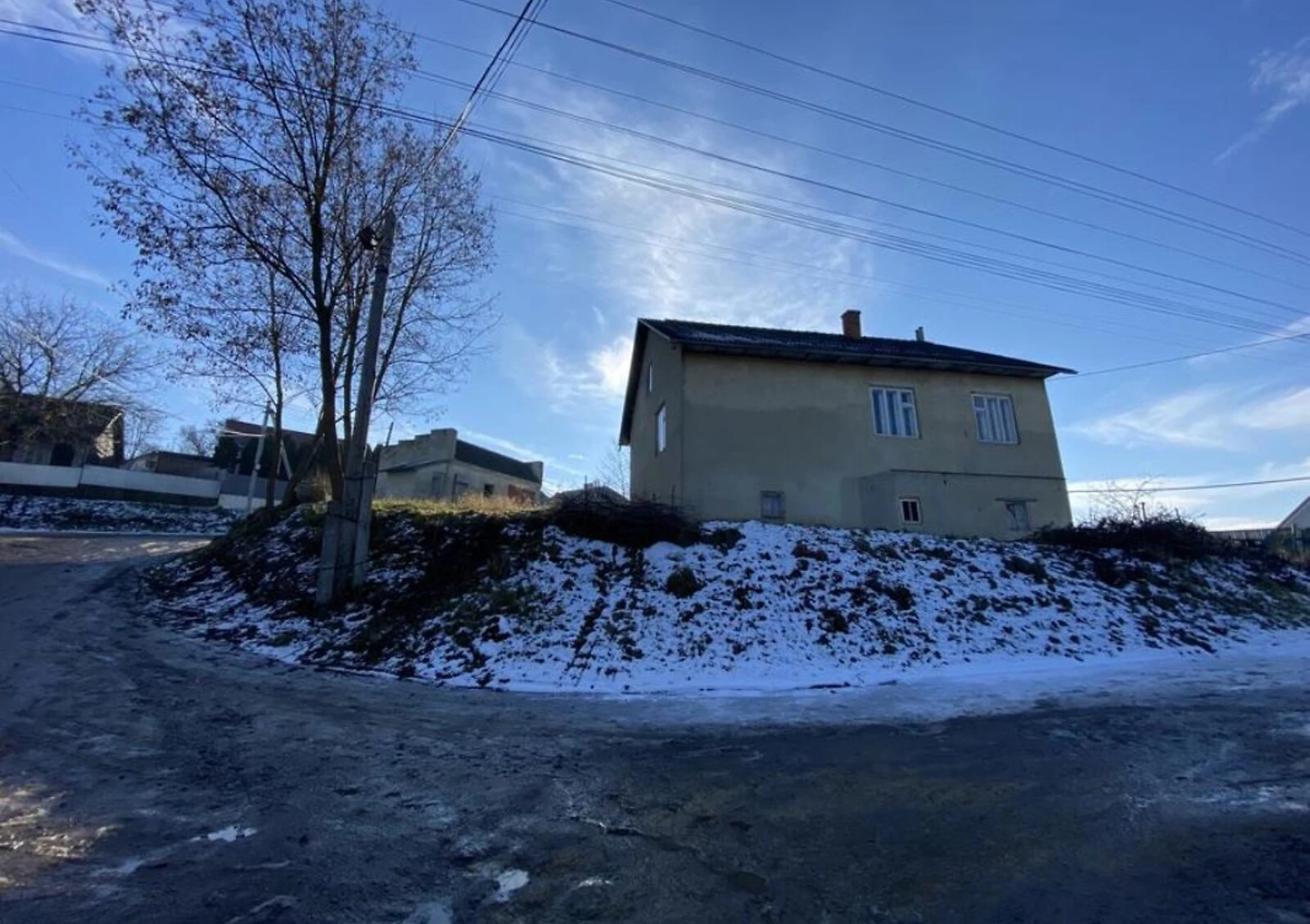Будинок, Заставна: гараж, господарські будівлі - фото 3