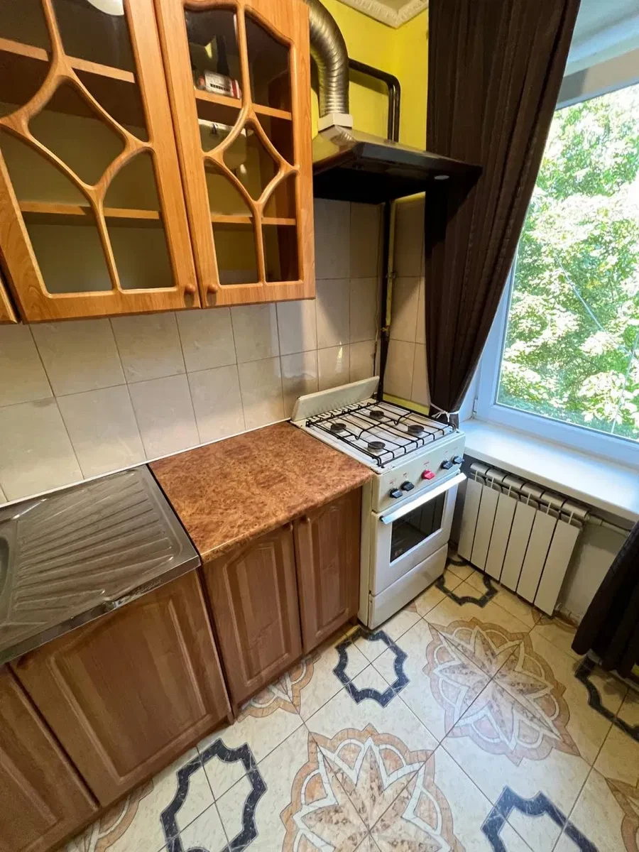 1-комнатная квартира, Декабристов: стеклянный балкон, кондиционер