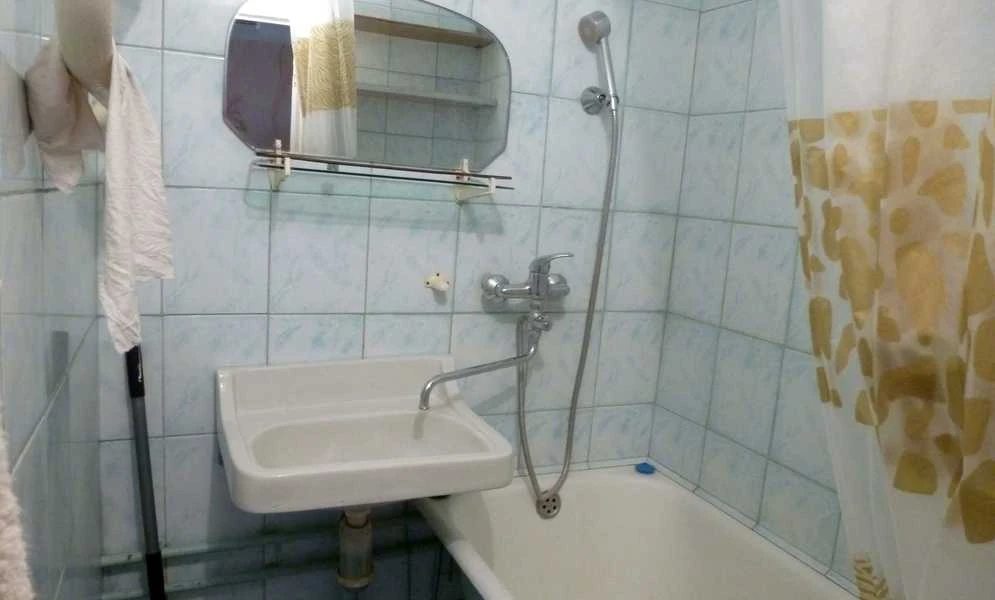 2-кімнатна квартира, Оболонський: метро Мінська 7 хв, газ без світла, фото 5