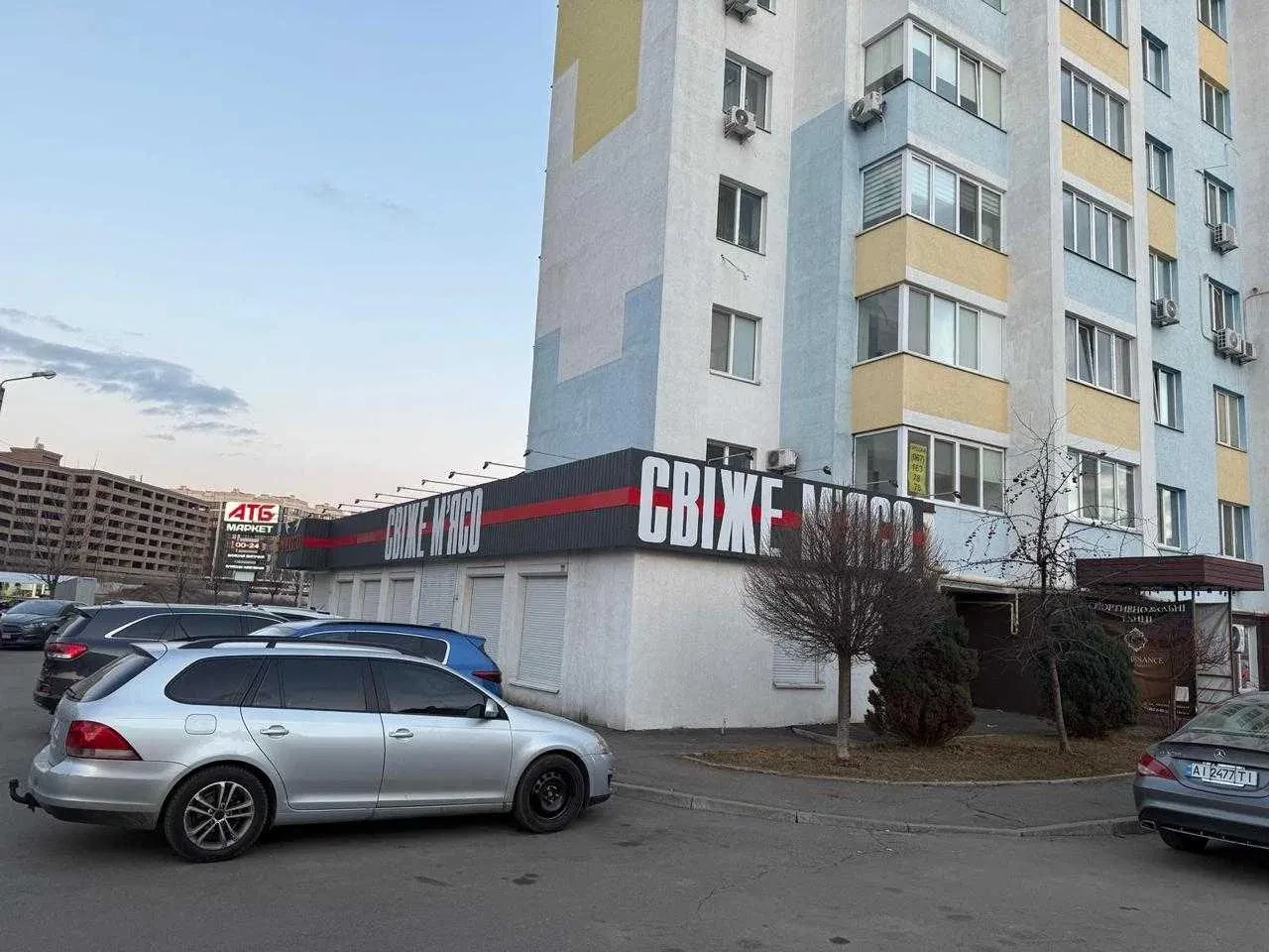 Фасадне приміщення у ЖК Софія: АТБ за 40 м, паркування - фото 4