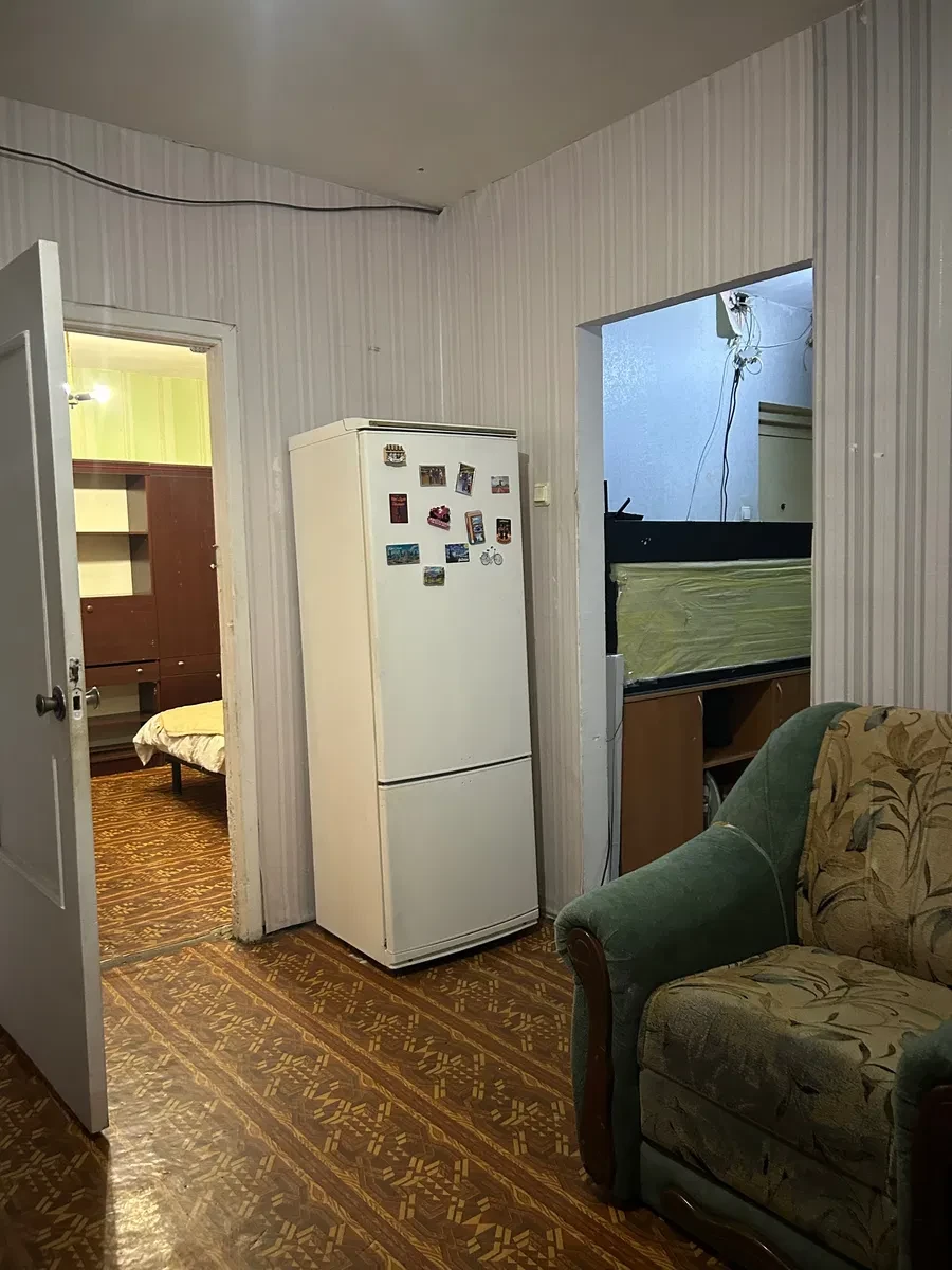 3-кімнатна квартира, Дарницький: метро 5 хв, два балкони - фото 3