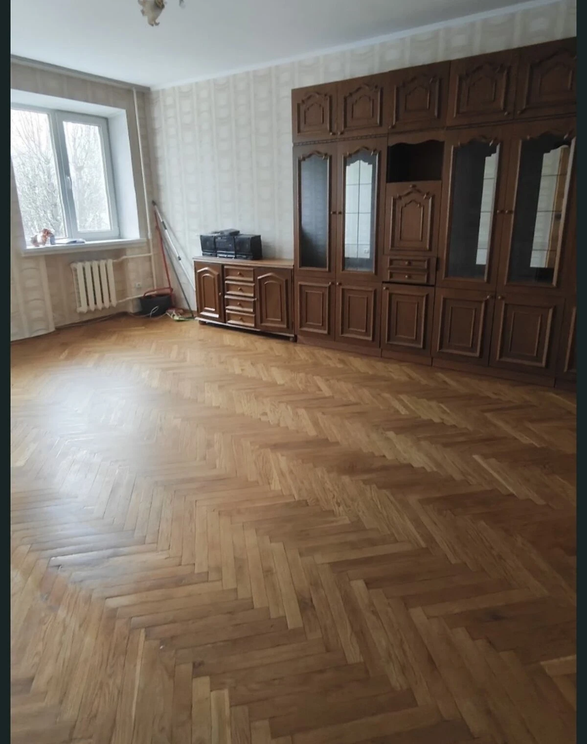 3-кімнатна квартира, Польова: закріплене паркомісце, укриття в будинку - фото 4