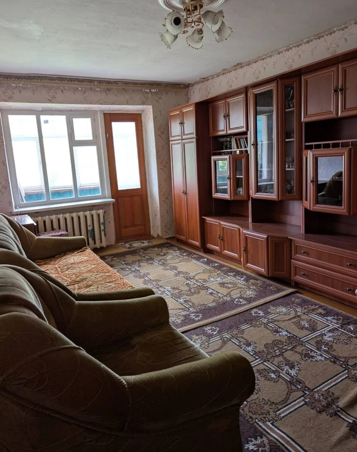2-кімнатна квартира, Шостка: цегляний будинок, балкон - фото 1