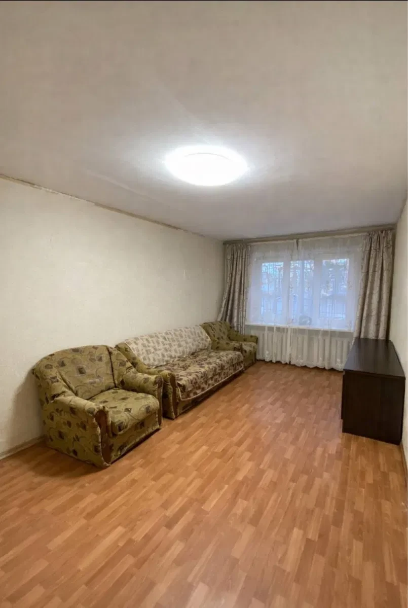 3-кімнатна квартира, Центральний: високий перший поверх, меблі й техніка - фото 2