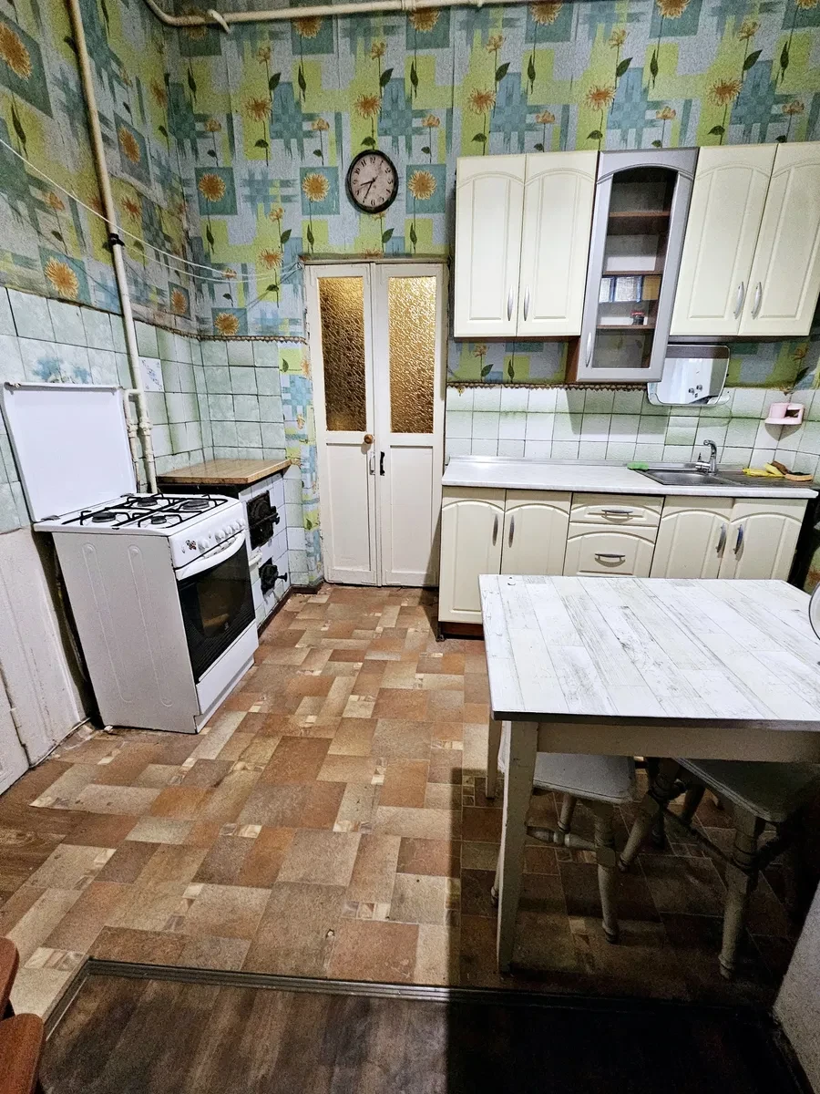2-кімнатна квартира, Полтава: гараж, велика веранда - фото 2