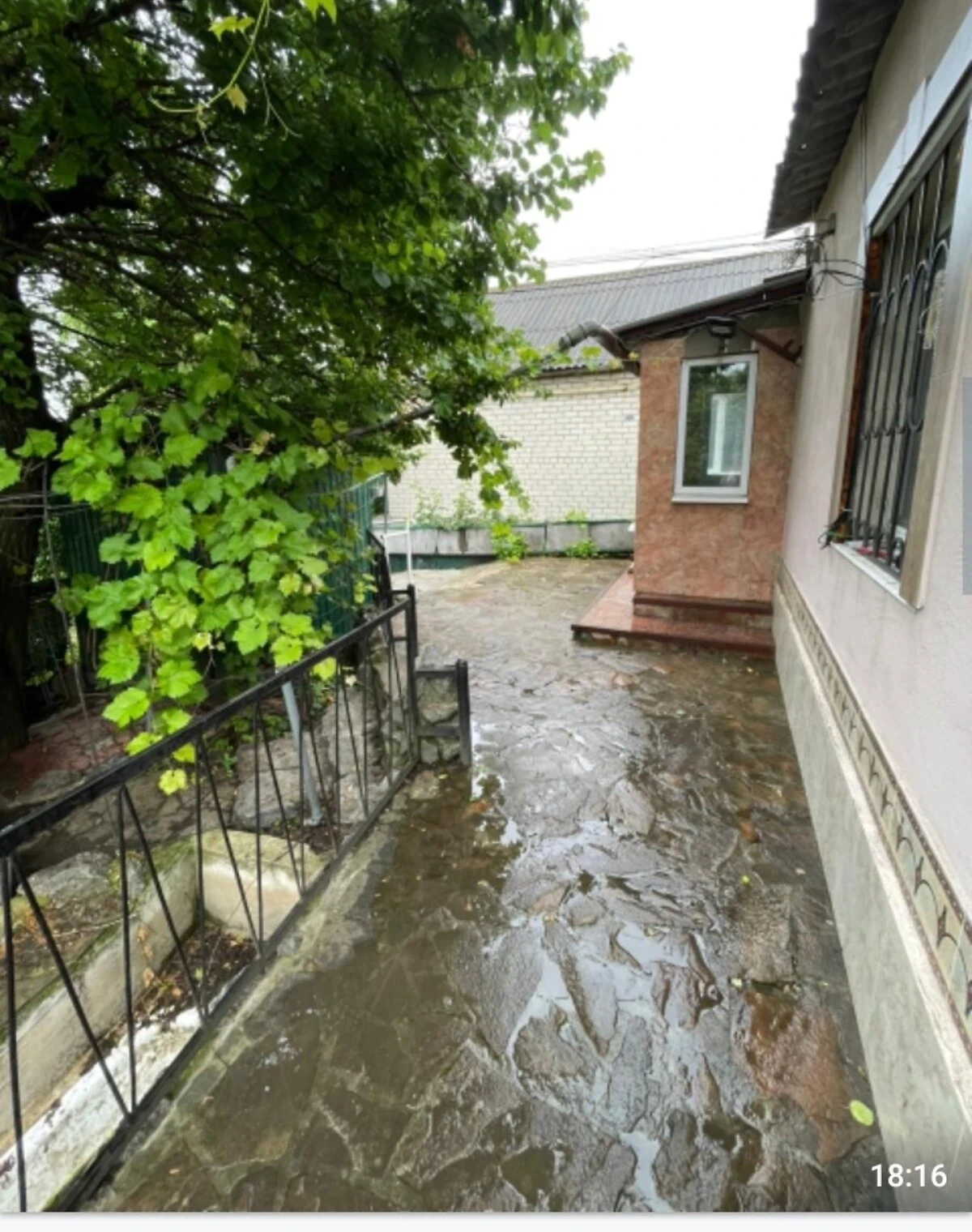 Частина будинку, Умань: 4 спальні, вода й опалення без світла, фото 5