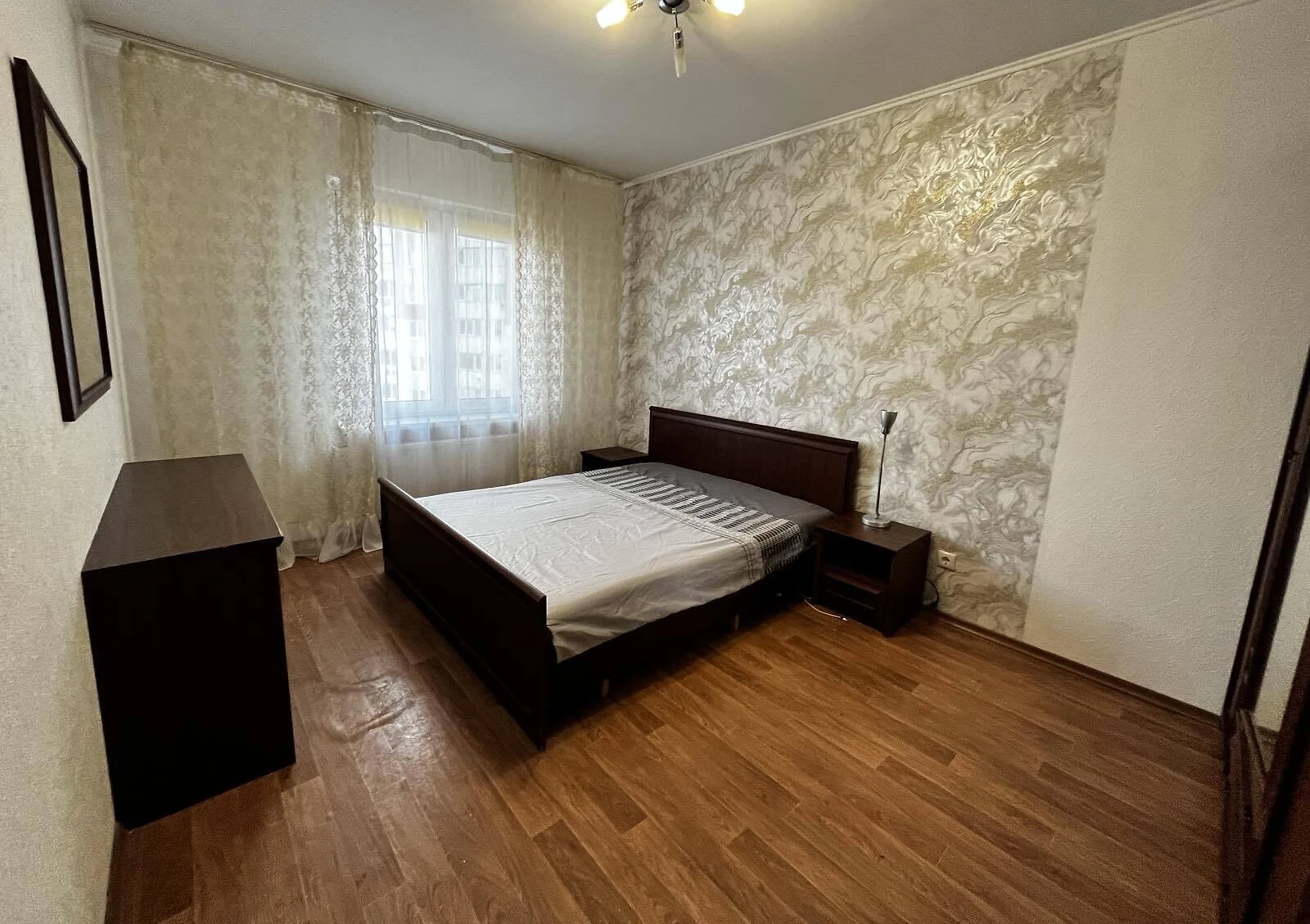3-кімнатна квартира, Дарницький: біля метро Осокорки, торг можливий - фото 2