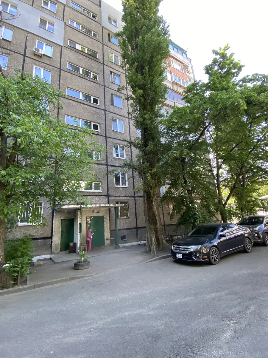 4-комнатная квартира, Соборный: евроремонт, автономное отопление