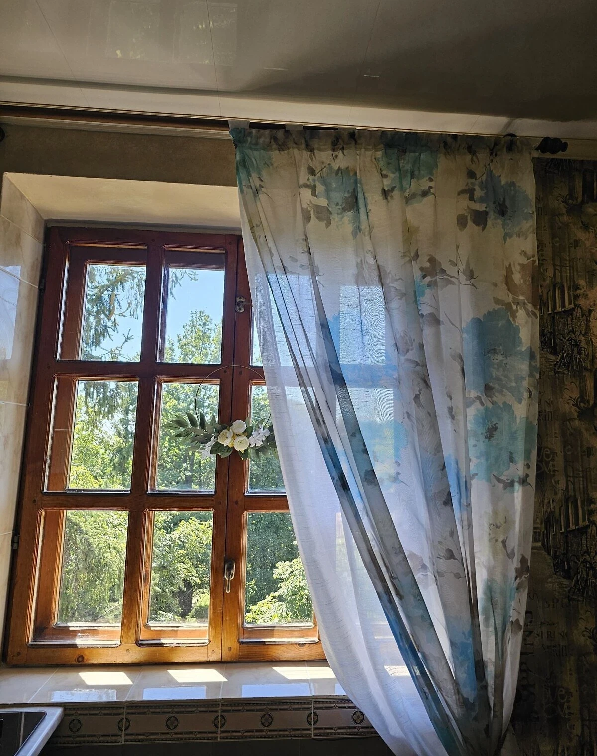 3-кімнатна квартира, Виставка: цегляні стіни, торг можливий - фото 3