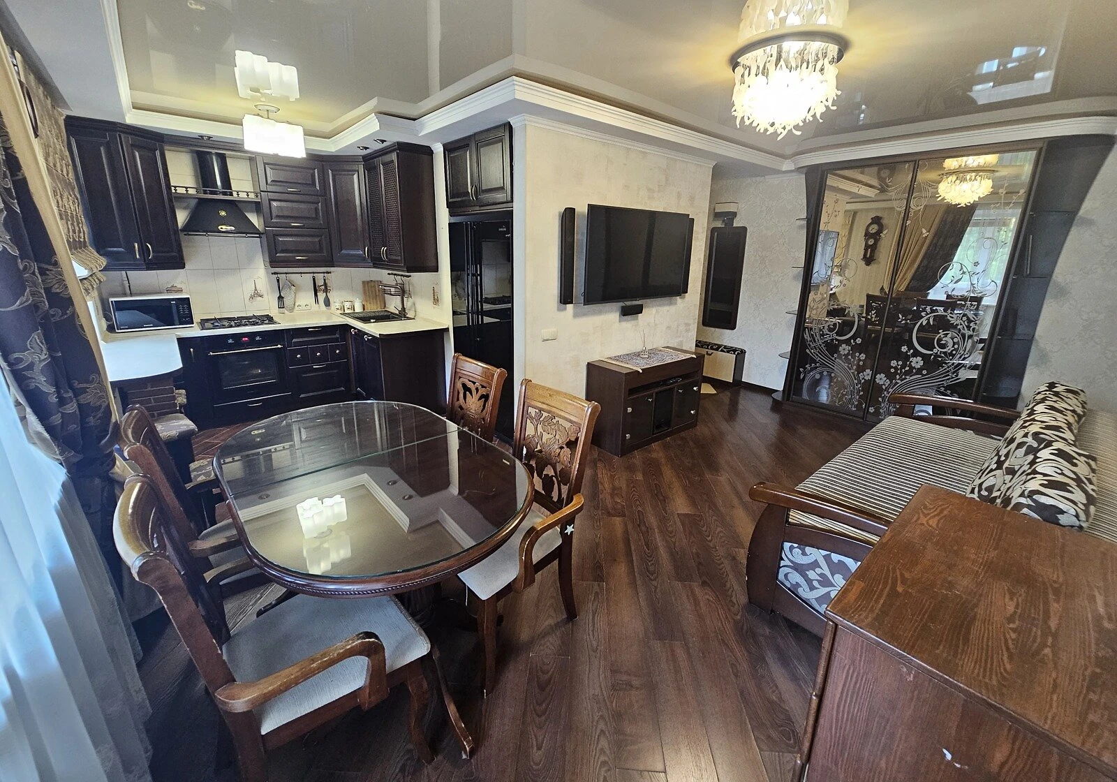 3-кімнатна квартира, Солом'янка: дизайнерський ремонт - фото 1